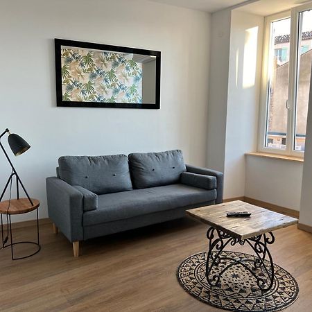 Hotel De La Poste Coudes Eksteriør billede